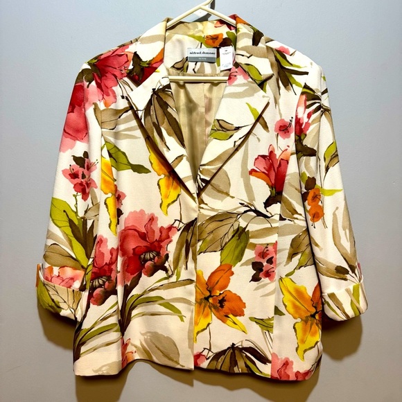 Alfred Dunner Floral Women's Jacket with 3/4 sleeves. Size 18P - Picture 1 of 7